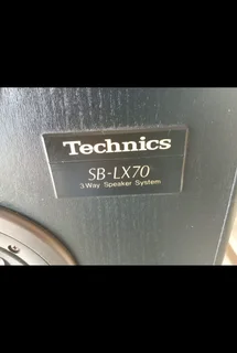 2 x Technic speakers