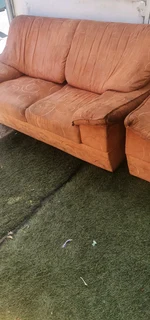 3 pieces lounge suite 6 seater