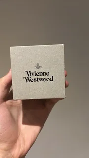 vivienne westwood necklace