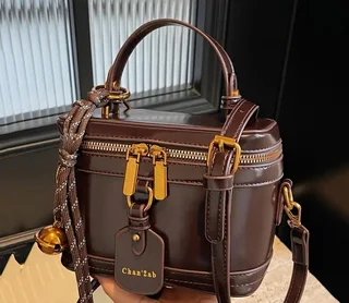 Handbag - Ad posted by Chiamaka Adims