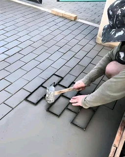 CONCRETE DESIGN DRIVEWAY