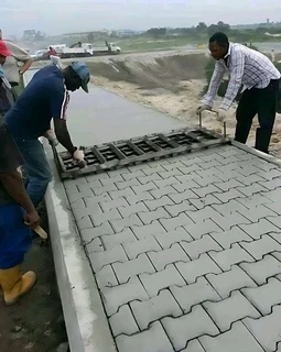 CONCRETE DESIGN DRIVEWAY