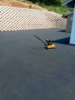 Tar Driveway,retaining Wall ,precast Fence