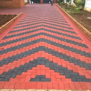 TAR AND PAVING DRIVEWAY