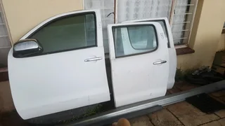 toyota hilux doors d 4d