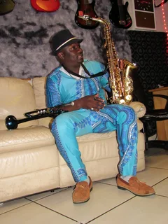 Kunle music  tutor