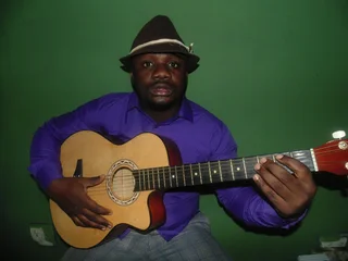 Kunle music  tutor