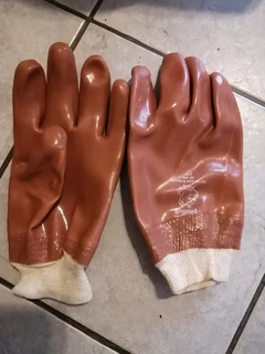 Gloves pvc long and short cuffed box