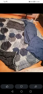 Bedding comforter double/queen blue reversible