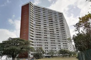 2.5 bedroom flat to let at Kensington Heights, Morningside