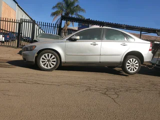 S40 2.4  2004-2008 AUTOMATIC STRIPPING FOR SPARES 065 166 9216