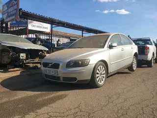 S40 2.4  2004-2008 AUTOMATIC STRIPPING FOR SPARES 065 166 9216