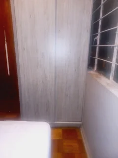 A Room to Rent or use as Storage