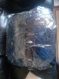 SONY VLP-HW50ES/B1 PROJECTOR | 3D HOME CINEMA | 1080P RES | 1700 LUMENS