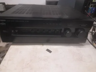 YAMAHA AX-496 INTEGRATED STEREO AMPLIFIER | 2.0 CH |  85W &#64; 8OHMS | VINTAGE