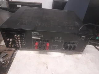 YAMAHA AX-496 INTEGRATED STEREO AMPLIFIER | 2.0 CH |  85W &#64; 8OHMS | VINTAGE