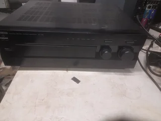 YAMAHA AX-496 INTEGRATED STEREO AMPLIFIER | 2.0 CH |  85W &#64; 8OHMS | VINTAGE