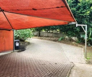 Beautiful 3 bedroom in sought-after area