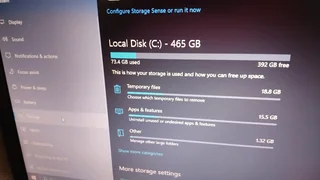 Hp i5 very clean and neat 8gig ram and 500gig HD not one scratch.