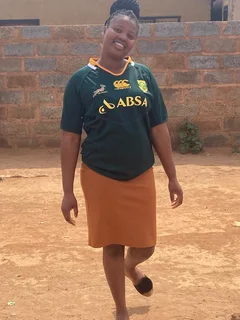 Hello..iam a Zimbabwean lady looking for a part time job as a cleaner or nanny..