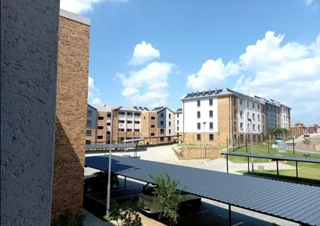 Flat to Share in Riverside view