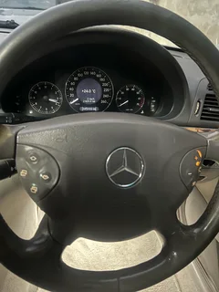 W211 E500 Mercedes Benz for sale