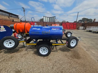 1000 liter  diesel bowser trailer