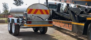 2000 liter diesel bowser trailer