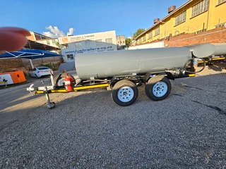 2000 liter diesel bowser trailer