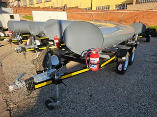 2000 liter diesel bowser trailer