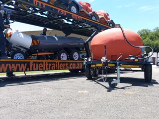 2500 liter diesel bowser trailer