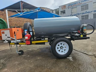 1000 liter diesel bowser trailer