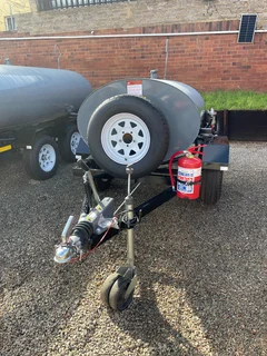 1000 liter diesel bowser trailer