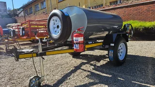 1000 liter diesel bowser trailer