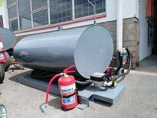 1000 Liter Diesel Ski Tank