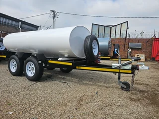 2500L Stainless Steel Fuel mobile tank trailer