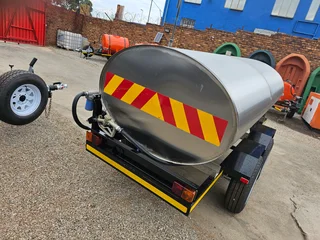 3000L Stainless Steel Fuel mobile tank trailer