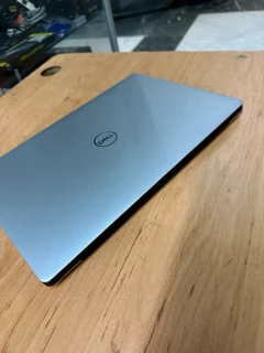 Dell i7-10th Gen Touchscreen Laptop
