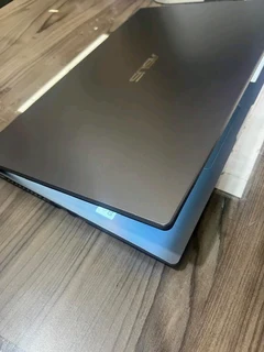 Asus i3-10th Gen