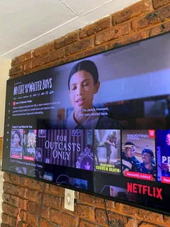 60 Inch Hisense Smart TV