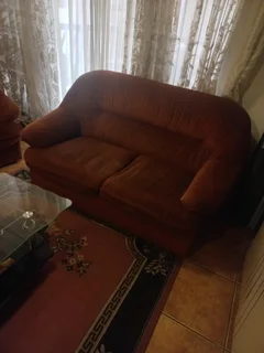 6 piece sofa set .used but good condition