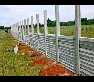 TARRING DRIVEWAYS  &amp;  RETAINING WALLS