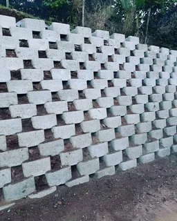 TARRING DRIVEWAYS  &amp;  RETAINING WALLS