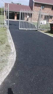 TARRING DRIVEWAYS  &amp; RETAINING WALLS