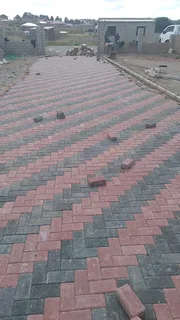 TAR ASPHALT  &amp; RETAINING WALLS