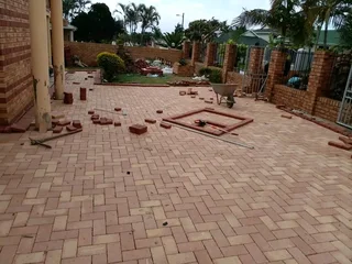 TAR ASPHALT  &amp;  RETAINING WALLS