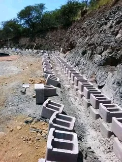 TAR ASPHALT  &amp;  RETAINING WALLS