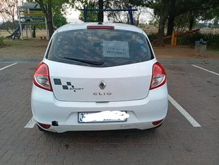 2011 Renault Clio 3 dynamic TomTom Edition