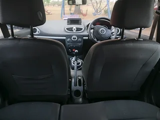 2011 Renault Clio 3 dynamic TomTom Edition