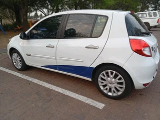 2011 Renault Clio 3 dynamic TomTom Edition